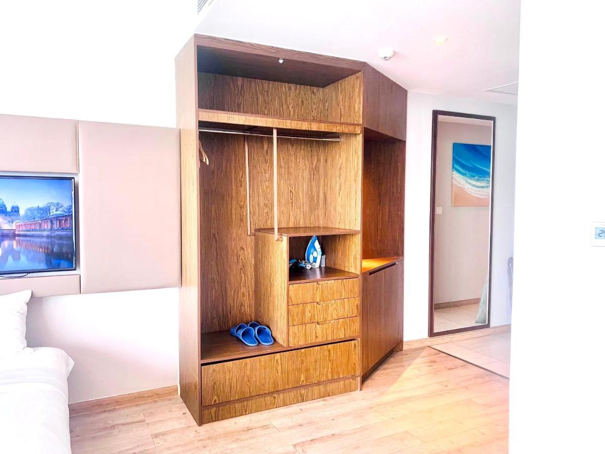 Rollton Ocean View Apartment Нячанг Екстер'єр фото