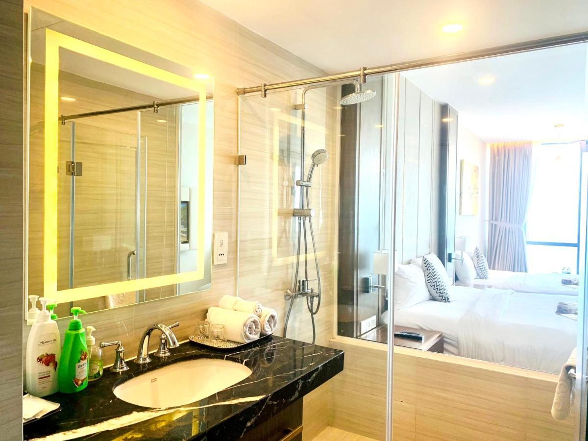 Rollton Ocean View Apartment Нячанг Екстер'єр фото